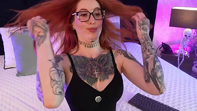 mariianna lopez  online show from April 2026 05:37:01 PM