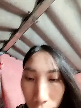 Snapshot of -Kem-01 chatting on November 2025 01:01:02 PM -Kem-01 online show from November 2025 01:01:02 PM