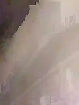 Snapshot of svk_05 chatting on November 2025 04:44:02 AM svk 05 online show from November 2025 04:44:02 AM