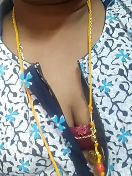 Snapshot of Tamil_Ponnu_Riya chatting on February 2026 06:34:02 PM Tamil Ponnu Riya online show from February 2026 06:34:02 PM