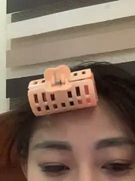 Snapshot of Your_hope77 chatting on December 2025 08:59:02 PM Your hope77 online show from December 2025 08:59:02 PM