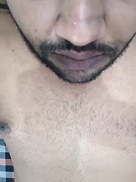 Akki19989 online show from October 2025 10:44:01 AM