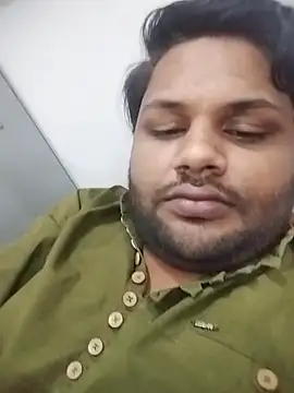 Akki19989 online show from December 2025 09:21:02 PM