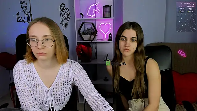 Snapshot of evalora_vei chatting on December 2025 01:17:04 PM evalora vei online show from December 2025 01:17:04 PM