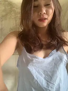 Snapshot of Yanmei_19 chatting on October 2025 05:43:02 AM Yanmei 19 online show from October 2025 05:43:02 AM