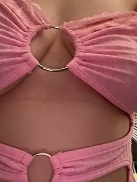AlanaRius18 online show from June 2026 08:33:02 AM