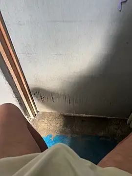 Snapshot of Frankiboy12 chatting on November 2025 04:27:02 PM Frankiboy12 online show from November 2025 04:27:02 PM