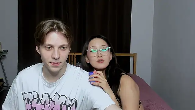 Blossomandbee online show from November 2025 08:21:02 PM