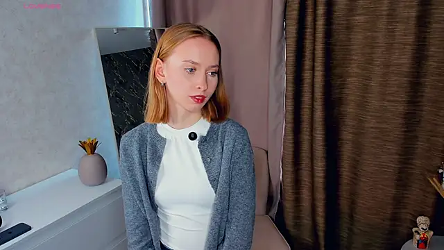 Snapshot of BereniceThull chatting on October 2025 06:27:02 AM BereniceThull online show from October 2025 06:27:02 AM