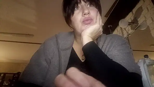 Snapshot of GwendolynFoster chatting on October 2025 03:36:02 PM GwendolynFoster online show from October 2025 03:36:02 PM