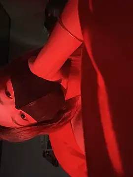 Snapshot of noe-00 chatting on October 2025 11:31:02 AM noe-00 online show from October 2025 11:31:02 AM