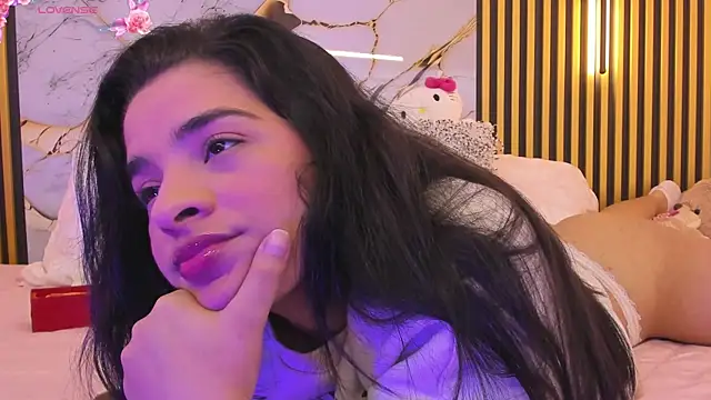 Snapshot of I_karly chatting on November 2025 12:37:02 PM I karly online show from November 2025 12:37:02 PM