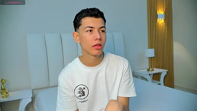 Snapshot of FireGuy_99 chatting on November 2025 01:45:01 PM FireGuy 99 online show from November 2025 01:45:01 PM