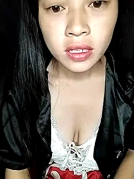 Snapshot of Hani-i chatting on October 2025 08:51:02 PM Hani-i online show from October 2025 08:51:02 PM