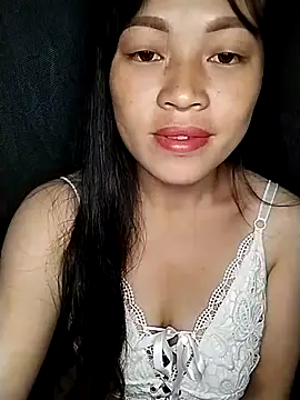 Snapshot of Hani-i chatting on October 2025 09:00:02 PM Hani-i online show from October 2025 09:00:02 PM