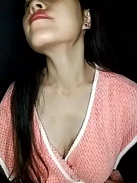 Snapshot of Hani-i chatting on October 2025 10:00:02 PM Hani-i online show from October 2025 10:00:02 PM