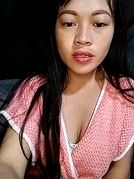 Snapshot of Hani-i chatting on November 2025 08:33:02 PM Hani-i online show from November 2025 08:33:02 PM