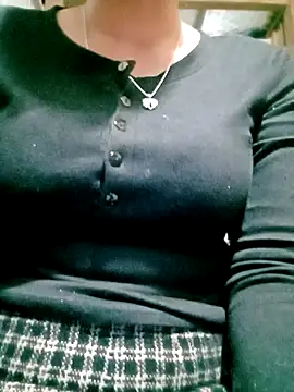 Snapshot of Katy68 chatting on November 2025 02:51:01 PM Katy68 online show from November 2025 02:51:01 PM