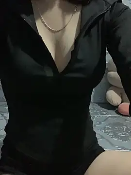 Snapshot of Katy68 chatting on December 2025 01:39:01 PM Katy68 online show from December 2025 01:39:01 PM