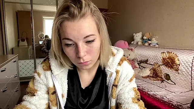 HoppedArea online show from October 2025 08:27:05 AM