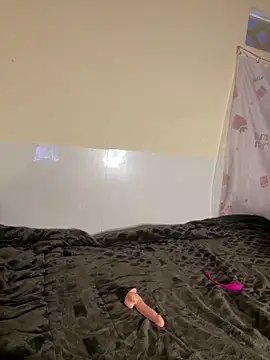 Aimee milk online show from April 2026 10:21:02 AM