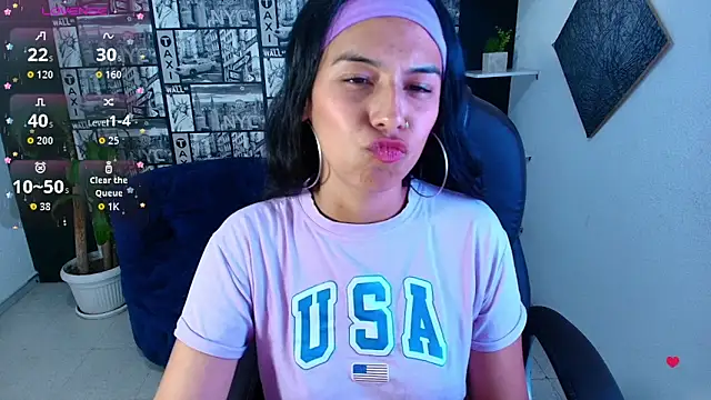 Snapshot of Sub_Scarlett chatting on December 2025 08:07:02 PM Sub Scarlett online show from December 2025 08:07:02 PM