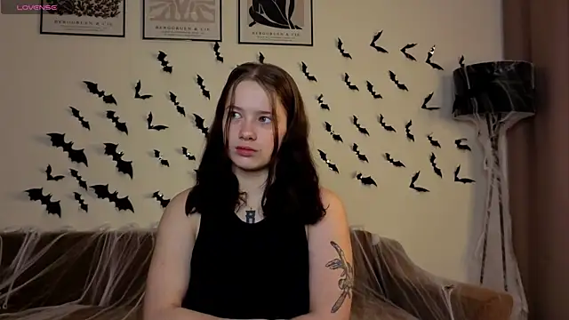 Snapshot of JonDatko chatting on October 2025 03:41:02 AM JonDatko online show from October 2025 03:41:02 AM