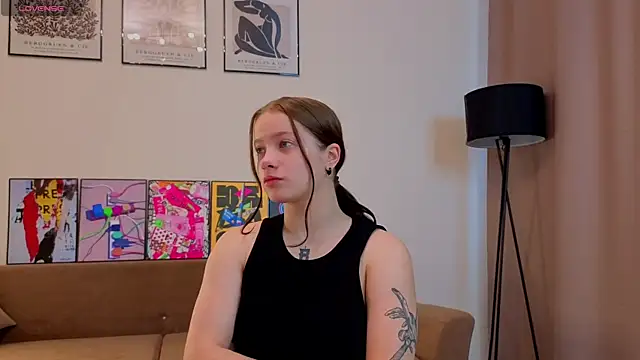 Snapshot of JonDatko chatting on November 2025 07:14:01 AM JonDatko online show from November 2025 07:14:01 AM