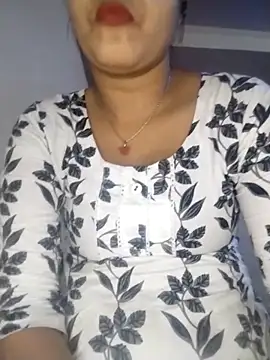 strip queennn online show from March 2026 06:45:02 PM