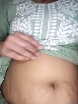 strip queennn online show from March 2026 06:44:02 PM