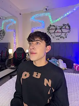 JustinCastiblanco online show from February 2026 11:26:01 AM