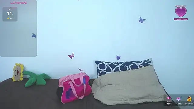 Snapshot of issa_bella18 chatting on November 2025 03:29:02 AM issa bella18 online show from November 2025 03:29:02 AM