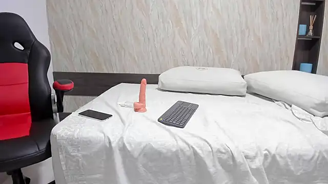 Snapshot of violeta_dovnik chatting on October 2025 07:14:02 PM violeta dovnik online show from October 2025 07:14:02 PM