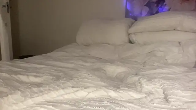 Snapshot of NaughtyFusion chatting on November 2025 09:24:02 PM NaughtyFusion online show from November 2025 09:24:02 PM