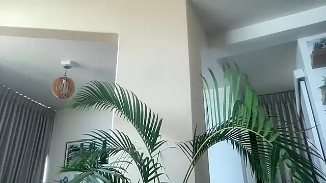 Snapshot of NaughtyFusion chatting on December 2025 09:25:01 AM NaughtyFusion online show from December 2025 09:25:01 AM