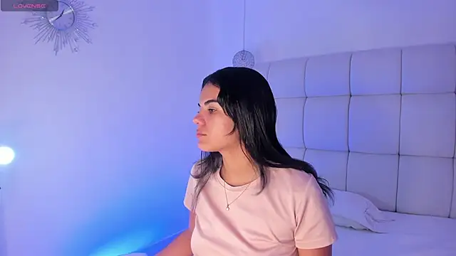 Snapshot of Emili__Jackson chatting on November 2025 03:39:01 AM Emili Jackson online show from November 2025 03:39:01 AM