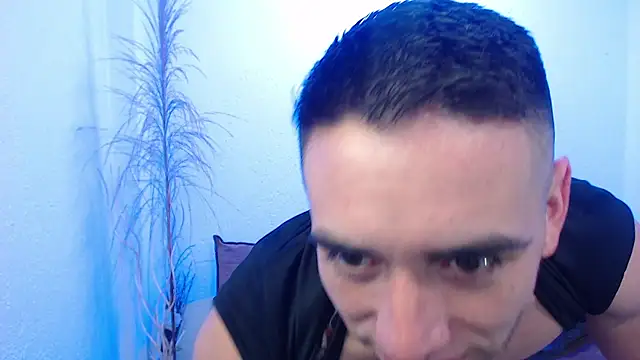 Snapshot of Ethan_Blaze chatting on October 2025 11:55:02 AM Ethan Blaze online show from October 2025 11:55:02 AM