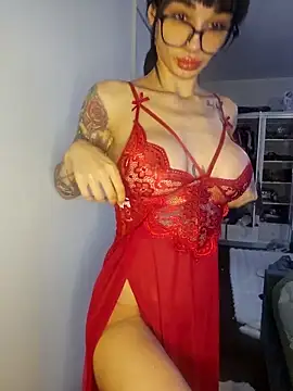 Snapshot of LucyMiax chatting on November 2025 09:31:01 AM LucyMiax online show from November 2025 09:31:01 AM