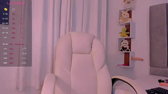 Snapshot of Miaa_Star1 chatting on October 2025 01:11:02 PM Miaa Star1 online show from October 2025 01:11:02 PM