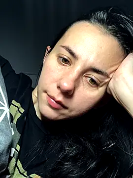 Snapshot of oliviya_mur chatting on October 2025 09:28:02 PM oliviya mur online show from October 2025 09:28:02 PM