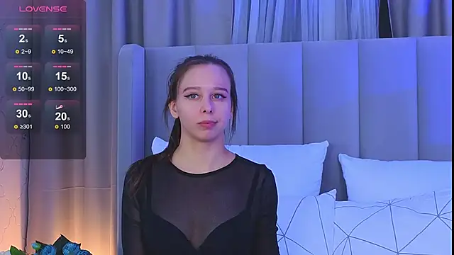 Snapshot of Ya_Siro chatting on November 2025 04:11:02 PM Ya Siro online show from November 2025 04:11:02 PM