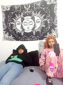 Snapshot of abby_n_emily chatting on November 2025 12:27:02 PM abby n emily online show from November 2025 12:27:02 PM