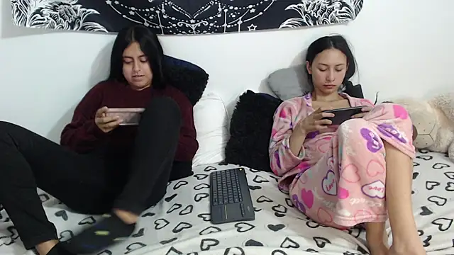 abby n emily online show from May 2026 01:52:02 PM