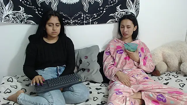 abby n emily online show from June 2026 01:23:01 PM