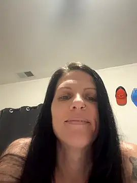anne126969 online show from October 2025 10:21:01 PM