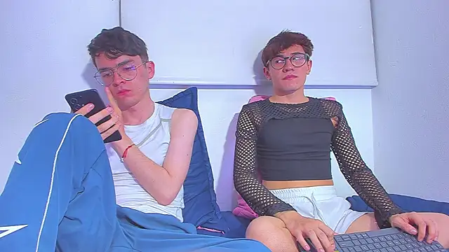 Snapshot of dani_angel_dark chatting on November 2025 01:30:02 AM dani angel dark online show from November 2025 01:30:02 AM