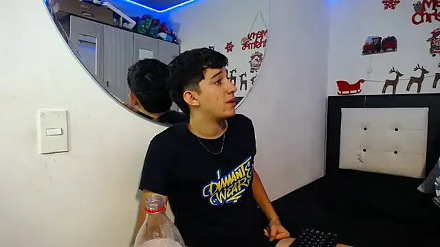 Dravith Valery online show from December 2025 03:34:01 AM