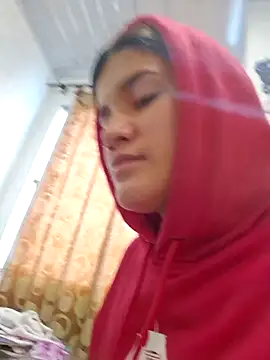 Gigihairy online show from November 2025 04:41:01 PM