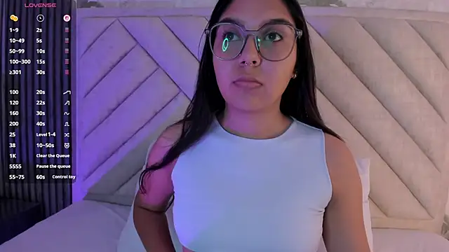 Lexy-Sweet1 online show from November 2025 04:35:02 AM