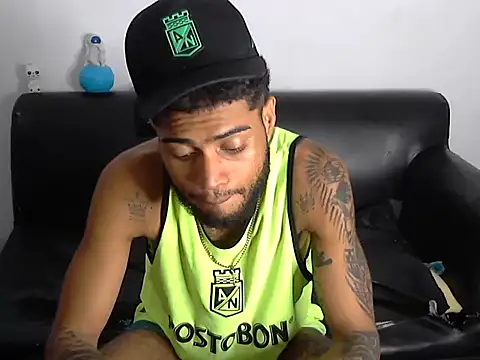 AXionX online show from December 2025 09:01:02 PM